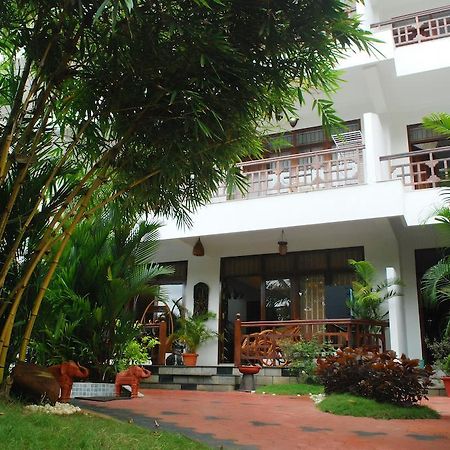 Chakra Ayurvedic Resort Kovalam Exterior foto